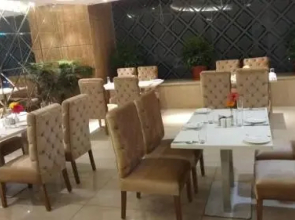 Hotel Pacific