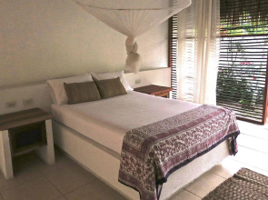 Huku Beach Hostel Hostel Palomino