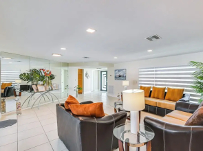 Outdoor Oasis: Marco Island Home Near Beaches