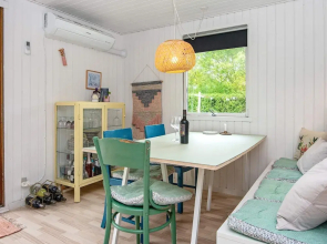6 Person Holiday Home in Juelsminde