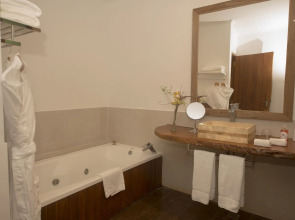 La Aldea de la Selva Lodge