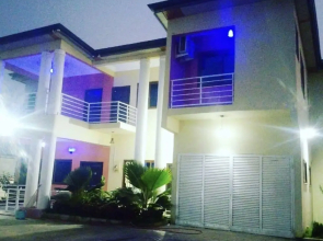 Accra Royal Hotel
