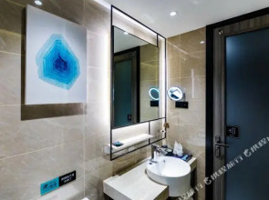 Xana Lite Heihe Russian Commodity Street Central Pedestrian Street