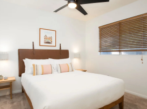 Bermuda by Avantstay Covered Patio w/ Outdoor Dining + Pool & Spa