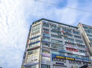 Namyangju W Hotel Hopyeong Branch
