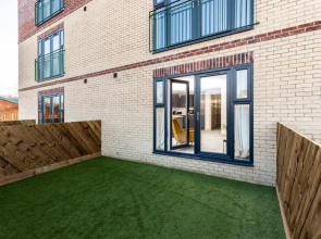 Avery House 2 - Two Bedroom with Outdoor Terrace by BPNE
