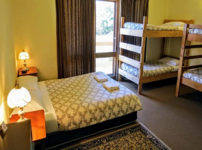 Mountain Creek Motel