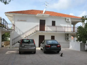 Holidays Apartments Slanada with Terrace And Sea View, Near the Beach & Town Trogir, Free Parking, Quiet Place on Peninsula Ciovo (Adults Only)