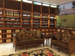 Orange Hotel Guangzhou Quzhuang Metro Station