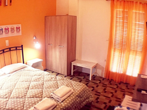 Avra Budget Beach Hotel