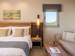 Mövenpick Resort Agios Nikolaos Sivota