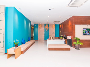 Курортный отель Fishermen's Harbour Urban Resort