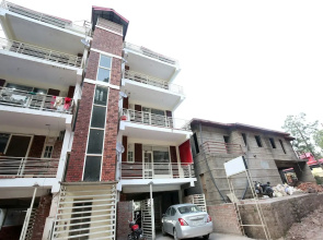 OYO 13676 Home Duplex 2BHK Hill Crest Kasauli