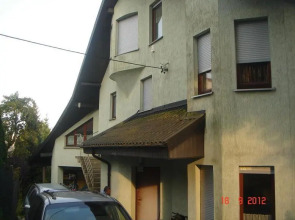 1st Floor Open'er Room