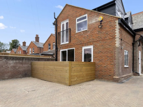 Brand New Unique 2 Bedroom Apartment