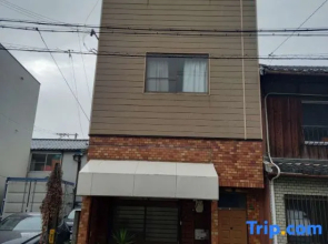 Lucky House Guest House