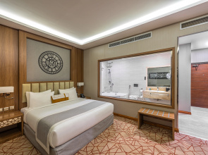 Crowne Rose AlSahafa Hotel