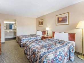 Knights Inn Overland Park