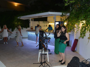 Kaftans City Hotel by RRH&R