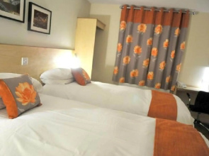 The Royal George Hotel