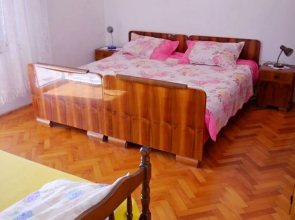 Cozy Apartment With sea View and one Bedroom