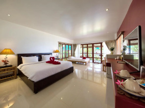 Crystal Bay Yacht Club