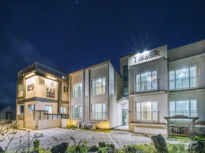 Jeju Timberhouse Pension