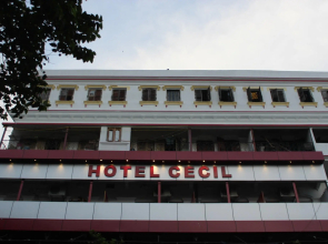 Hotel Cecil