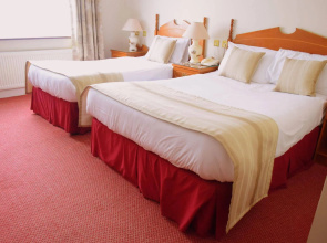 The Rhu Glenn Hotel