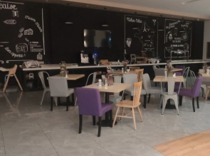 Campanile Hotel (Nanjing Banqiao Liucun Subway Station)