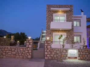 Haraki Stone Apartments