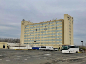 E Hotel Banquet and Conference Center - Edison