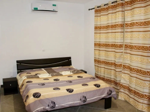 Guest House De Treichville