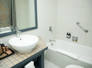 Hotel B Urban Xaman by Fontán Reforma