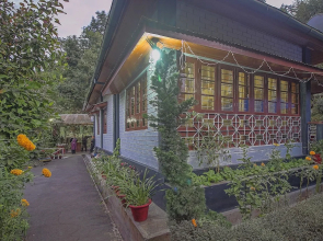 Hotel Green View Neelgiri By OYO Rooms