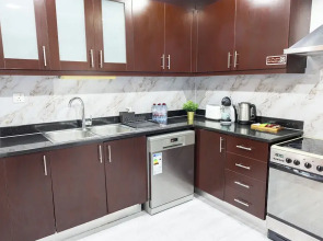 HAPPY SEASON I Amwaj apartment