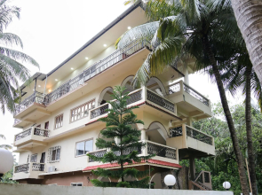 OYO 47344 Morjim Palms Stays