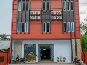 RedDoorz near Taman Kota Kendari