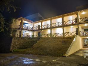 Coronado Luxury Club & Suite (ex:Coronado Golf & Beach Resort)