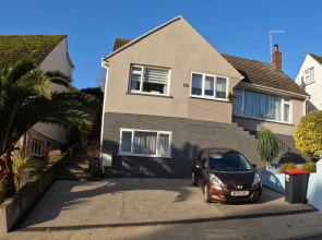 Starboard Side - Modern - Stylish - Parking - Fibre Broadband - Sky Sports - BT Sports - Virgin Media