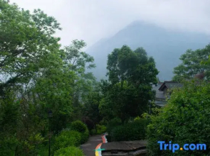 Nature Yaoquan Mountain Residence