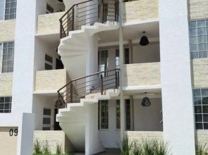 Departamento en condominio con alberca y área infantil