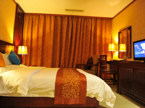 Huashan Inn & Hero Culture Theme Hotel (Yuquanyuan Store in Huashan Scenic Spot)