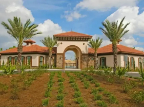 Bright Airy 5BR Home - Family Resort With Private Pool BBQ