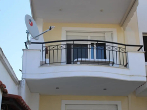 Paralia Ofriniou GR sunrise apartments 3