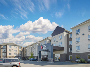 Best Western Plus Dartmouth Hotel & Suites