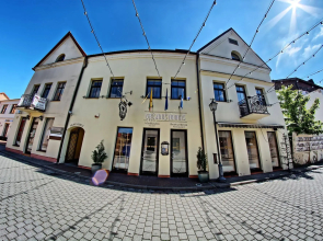 Grejaus Namas