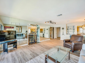 Hot Springs Lakefront Condo w/ Marina Access!