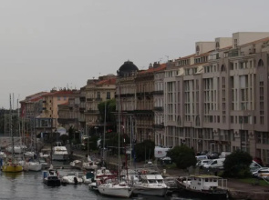 T3 avec TERRASSE avec VUE EXCEPTIONNELLE sur les QUAIS de SETE