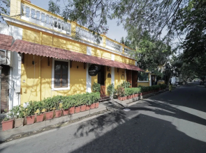 Dumas Guest House